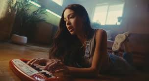 Rodrigo junqueira dos reis santoro. Olivia Rodrigo Auf Nummer 1 Wie Driver S License Zum Welthit Wurde Der Spiegel