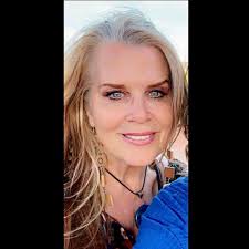 I've been feeling it too. Somethings about to happen.. something big! I  feel it's good though😸