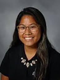 Alison Manship's Instagram, Twitter & Facebook