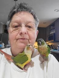 Sharing artwork of birds in the BIRDS & BUTTERFLIES community