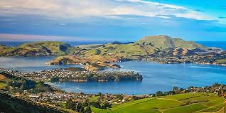 On 8/18/1959 at 06:37:13, a magnitude 7.7 (7.7 uk, class: Bayfield High School Schuleraustausch In Neuseeland High School Am Meer Mit Surfen