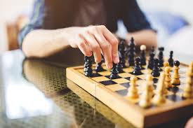 The 9 Best Chess Sets Of 2021 With our travel chess sets you can pack light and still play chess anywhere you go. the 9 best chess sets of 2021