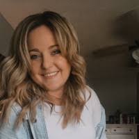 Stacy Early's Instagram, Twitter & Facebook