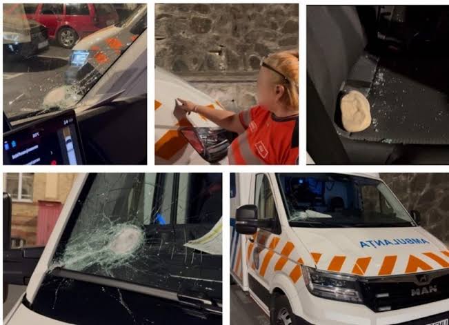 Primele imagini cu tinerii care au atacat cu topoare și piet...
