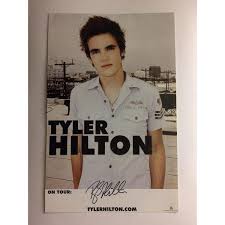 Tyler Hilton Bandwear