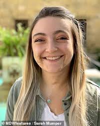 California woman, 23, crowd surfs and performs despite rare fragile bone  disease