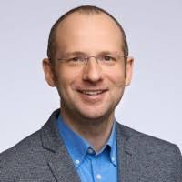 200+ "Piaskowski" profiles