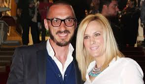 Jun 02, 2021 · showbiz: Elena Ashmakopoyloy Etoimase Ekplh3h Gia Ta Gene8lia Toy Mproyno Tsirilo Fwto Iciao