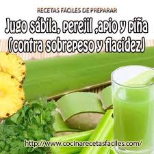 Jugo De Sabila Perejil Apio Y Pina Para Perder Peso Jugos Depurativos Recetas De Jugos Jugo Para Adelgazar Jugos Saludables