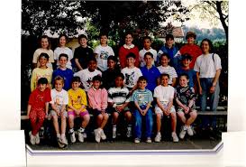 Robert nozick was born in brooklyn, new york in 1938, and he taught at harvard university until his death in january 2002. Photo De Classe Ce2 De 1993 Ecole Ignauval Copains D Avant
