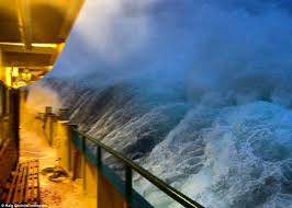 Stunning Images Show Monster Waves Crashing Into The Manly Ferry Sydney Ferries Storm Photography Ocean Storm