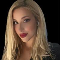 Sandra Ingles's Instagram, Twitter & Facebook