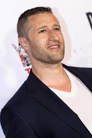 Highly Specialized, Highly Committed (2013)