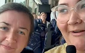 Susan Lapp's Instagram, Twitter & Facebook