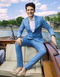Be right here (video short) kungs. Kungs S Feet Wikifeet Men