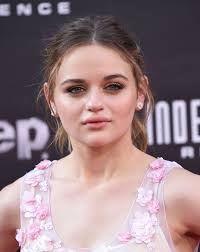 The Flash: Joey King (Fargo) Coming in Season Three of CW Series