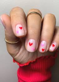 Just when i thought i couldn't top last year's valentine's day manicure kelly killed it with these red & pink valentine's day nails! Heart Nails Design Ideas 2021 For Valentine S Day Nails Fabmood