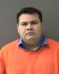 Man charged with impersonating cop while another cop was present