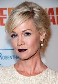 UPDATED With The Makeup Colors Used: Jennie Garth Totally Nailed This Goth  Lipstick Look. Agree or Disagree?