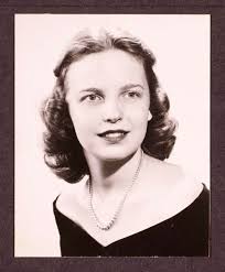 KAPPA KAPPA GAMMA DIGITAL ARCHIVE: Kerr, June Gadske