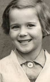 Lloyd Childs's Instagram, Twitter & Facebook