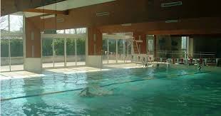 Piscine Des Canetons A Marignane Horaires Tarifs Et Telephone Guide Piscine Fr