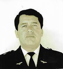 Archivo:Director Musical Suboficial Luis Lobos Valenzuela.jpg