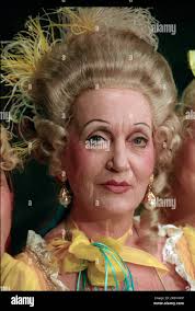 Elsa costume hi-res stock photography and images