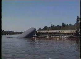On september 22, 1993, one of the deadliest accidents in u.s. Aerial And Boat Views Of Amtrak Train Derailment Mobile Alabama