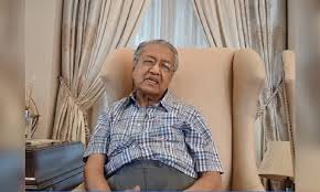 Mahathir showcased of what a modern muslim nation is capable of becoming, practicing. Hard Work Will Heal Country S Economy Faster Says Tun M