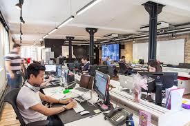 Inside Beats Clerkenwell Offices Office Snapshots Fun Office Design Desk Job Office Design