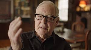 Amy Beecroft's Instagram, Twitter & Facebook