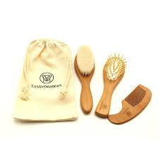 As of this review, we have gathered the comb itself has two sides; Cute Wooden Baby Hair Brush And Comb Set With Custom Cotton Bag Buy Baby Comb And Brush Set Wooden Baby Hair Brush Baby Brush Set Product On Alibaba Com
