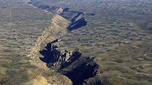 Smithsonian S Account Of Tectonic History Short Sighted San Andreas Fault San Andreas Travel Locations