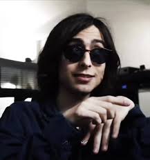 Vídeos de Aidfivx🦉 (@aidfivx_) con «sonido original