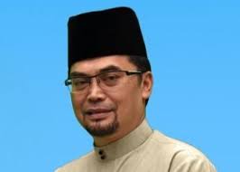 Mendirikan solat, harap boleh juga di terajui oleh. Jais Benar Solat Jumaat Fardhu Lima Waktu Di Tiga Daerah Utusan Digital