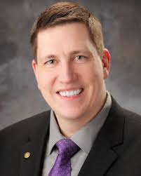 Say hello to Erik Razo @razo_stonesurfaces UVHBA member for 5 years, and  sales and marketing rep for @creativegranite Creative Granite specialize in  stone manufacturing, specifically in the area of countertops for production