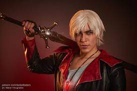 Devil may cry 5 dante white hair white haired version of dante it s also rumored that dante s. Dante White Hair Skin 2 Dan S Online Store Powered By Storenvy