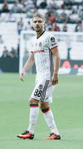 Özellikle forvet, kanat ve defans arayan beşiktaş'ın gündemine radja nainggolan, luuk de jong, caner erkin gibi isimler geldi. Caner Erkin Iphone Futbol Spor Fotograf