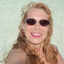 Roxanne Fields (@roxontherocs) • Instagram photos and videos