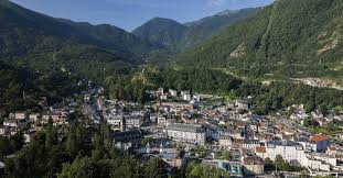 Thermal Baths And Wellness Office De Tourisme Des Pyrenees Ariegeoises