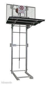 Je viens d'être contacté par un professionnel qui assurerait la vous pensez que le. Monte Charge D Occasion Annonces Outillage Materiaux 2nd Oeuvre Leboncoin