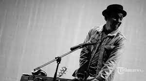G a d dengarkan, a bm dengarkan lagu, lagu ini a g melodi rintihan hati ini d g a d kisah kita berakhir di januari. Chord Gitar Dan Lirik Lagu Januari Glenn Fredly Kasihku Sampai Di Sini Kisah Kita Tribunnews Com Mobile