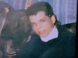 Someone who can take good pictures of a picture