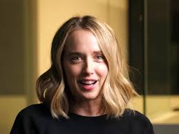 The Fallout: The Voice Behind The Fallout (Featurette)