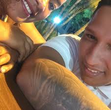 mme Aura farming ✋👽🤚 Reality quest