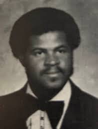 Karen Schuermann's Instagram, Twitter & Facebook