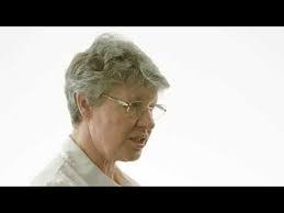 Lisa Barsotti's Instagram, Twitter & Facebook