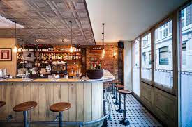 10 London Restaurants Every Woman Should Visit At Least Once London Restaurants Best Italian Restaurants London Design Week