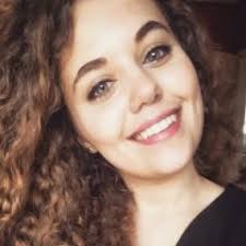 The chain of hair (jewel) Jessica Day (Zooey Deschanel) in New Girl S03E14 